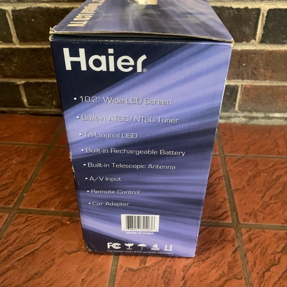 COPY - Haier portable 10.2 digital lcd tv *NIB* Still sealed. - Picture 2 of 5